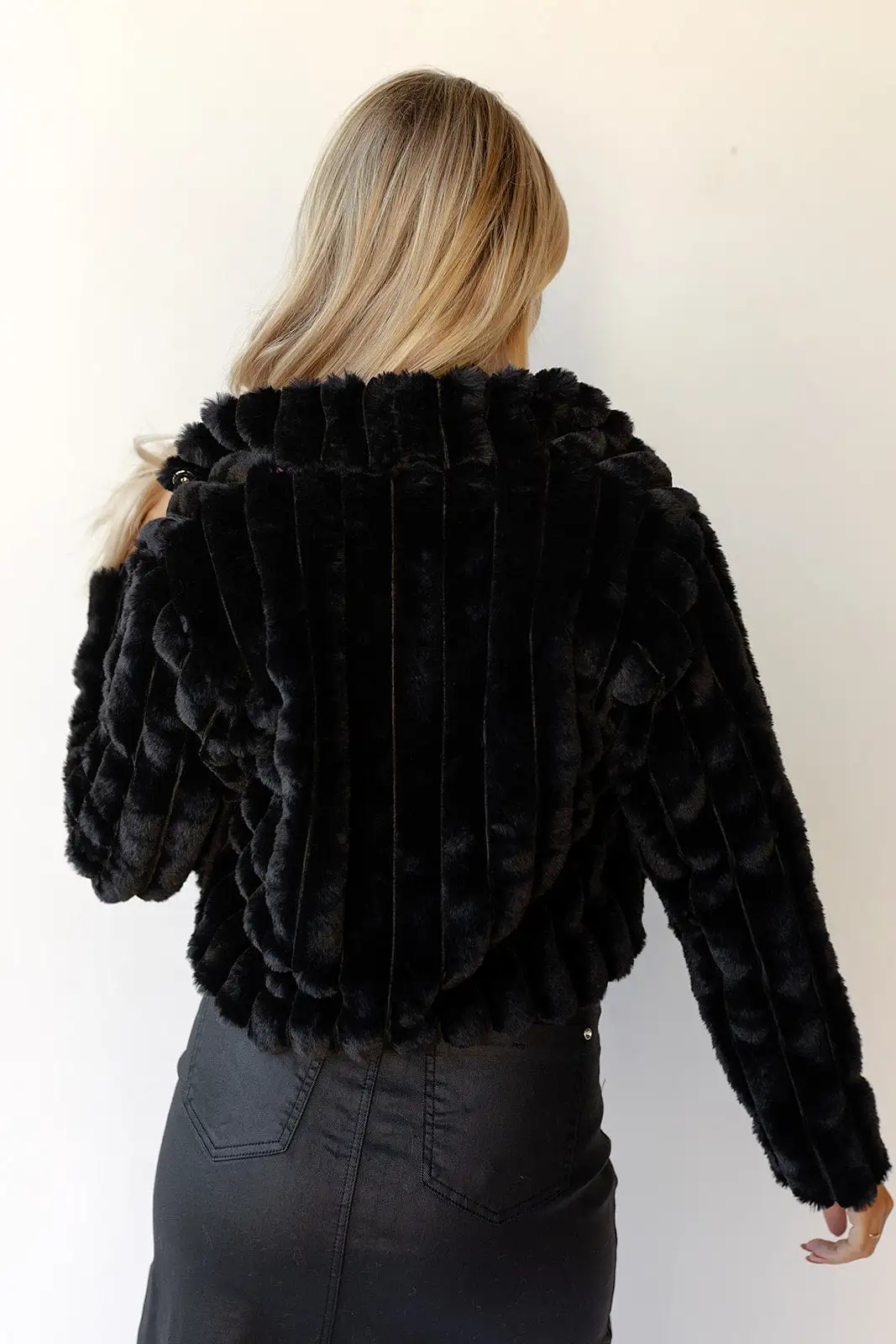 blanche faux fur coat