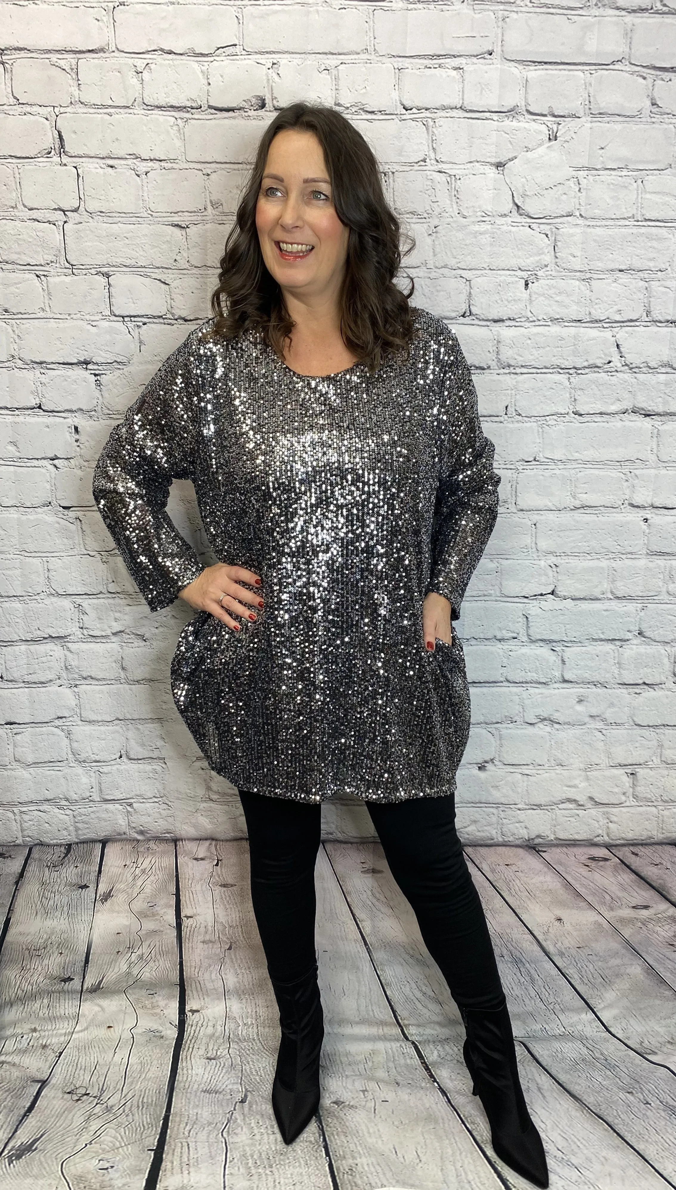 CHARLOTTE Sequin Pocketed Top