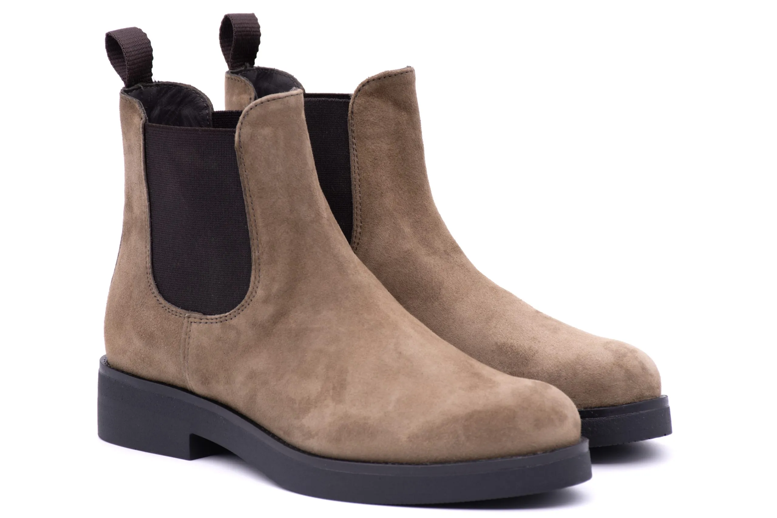 Chelsea ankle boot in suede