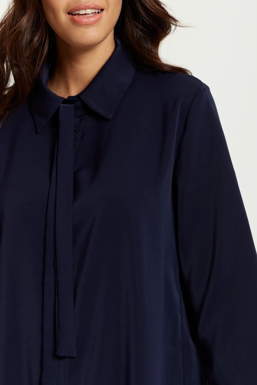 Hoxton Gal Oversized Tie Detailed Shirt Tunic