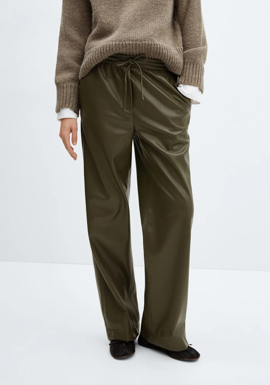 Leather-effect elastic waist trousers