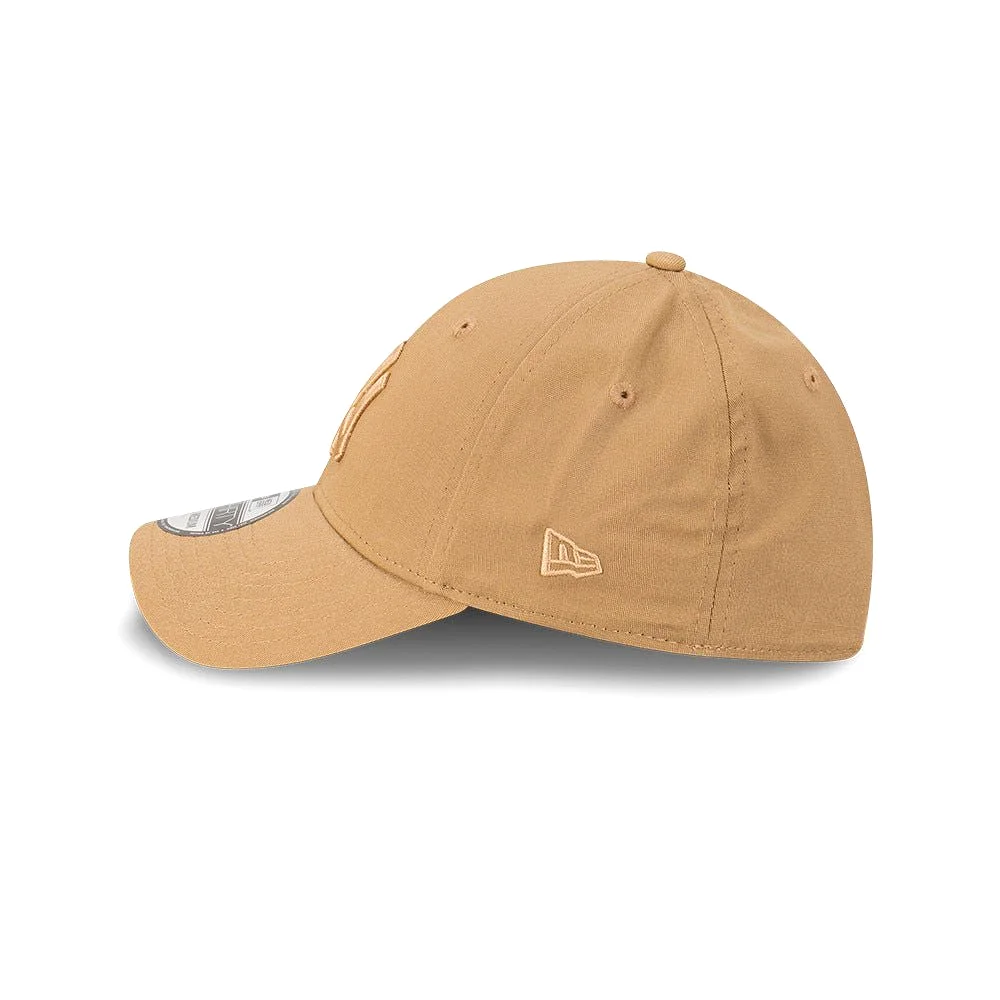 NEW ERA 3930 NY SEASONAL KHAKI CAP