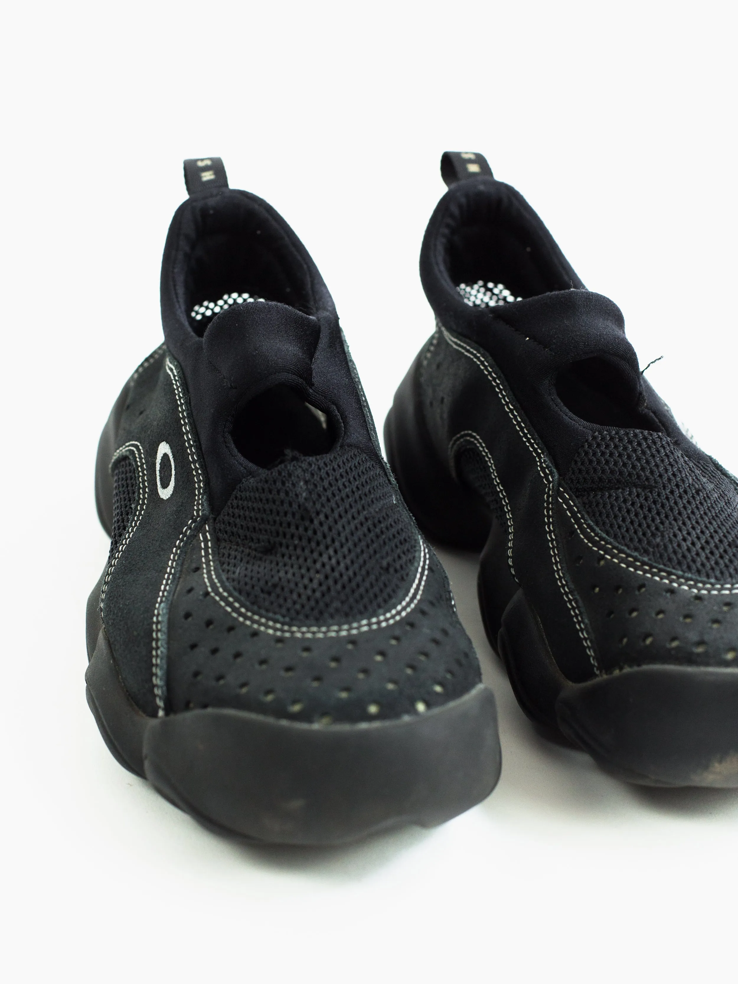 Oakley 00s Flesh Slip-on