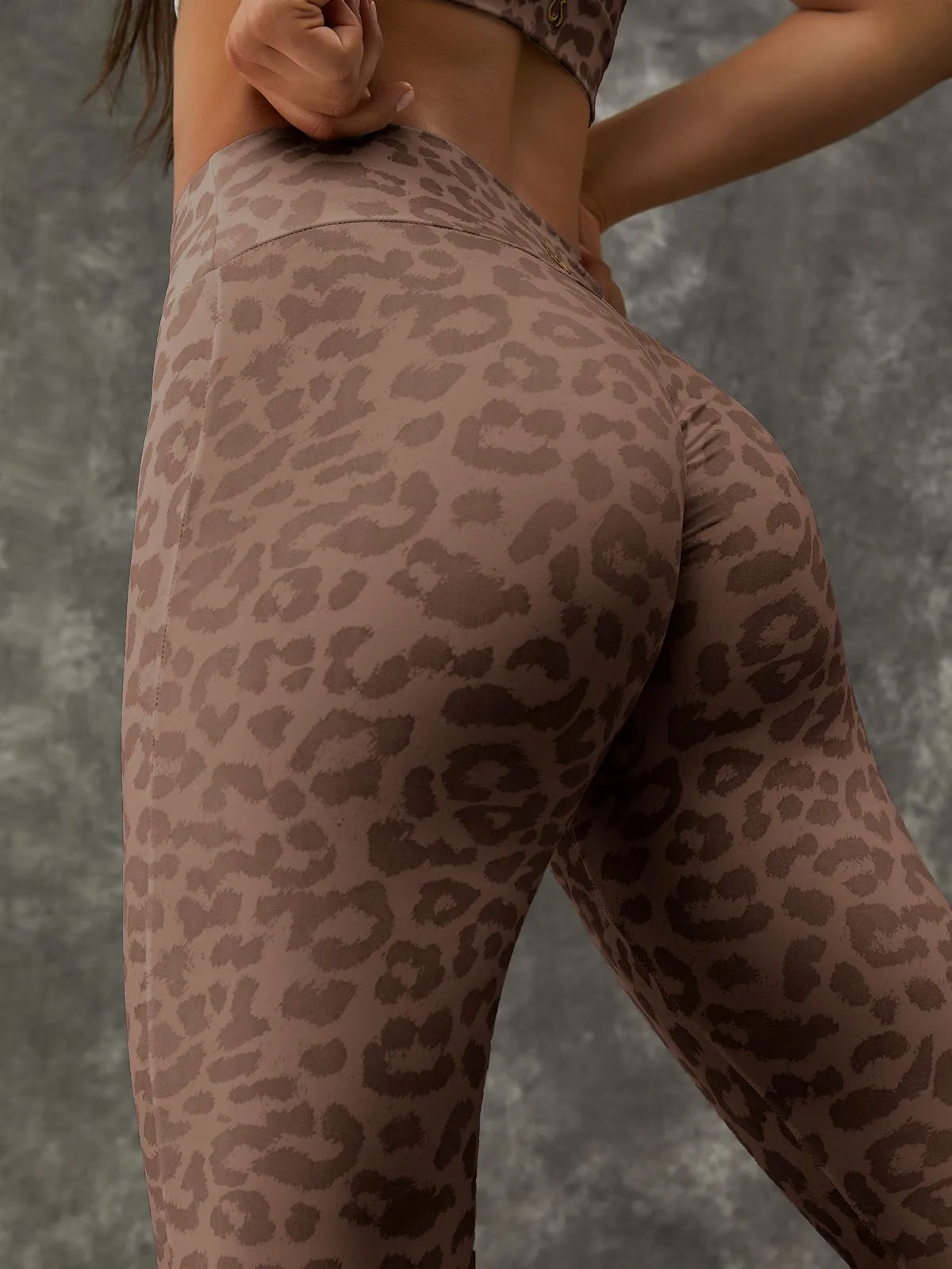 ZASUWA Female Leopard Print Leggings